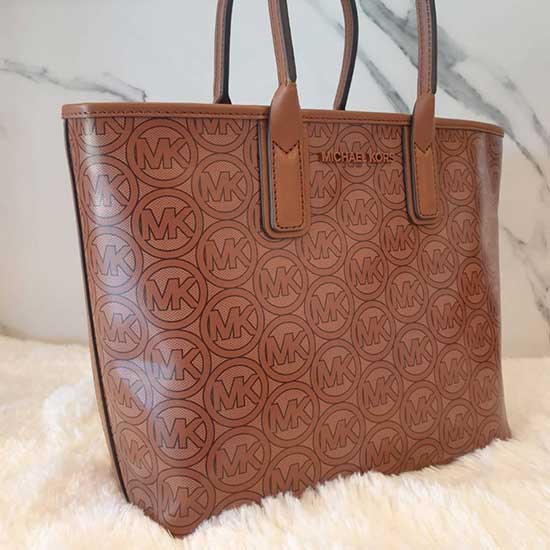 mk-jodie-small-logo-jacquard-tote-35h1t2jt1c-Luggage-03