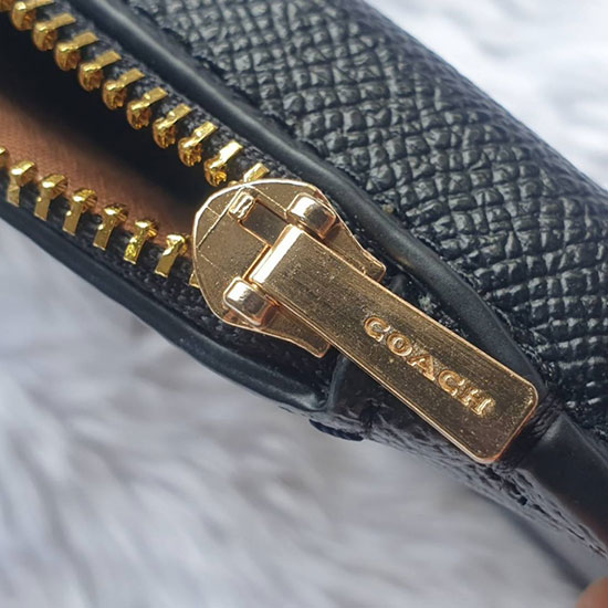 Coach-IM-BLACK-C6884_05